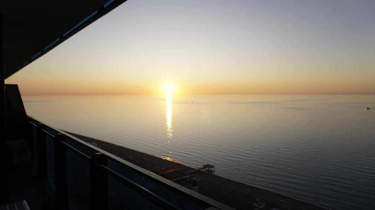 Diamond Apartment Batumi Eksteriør billede