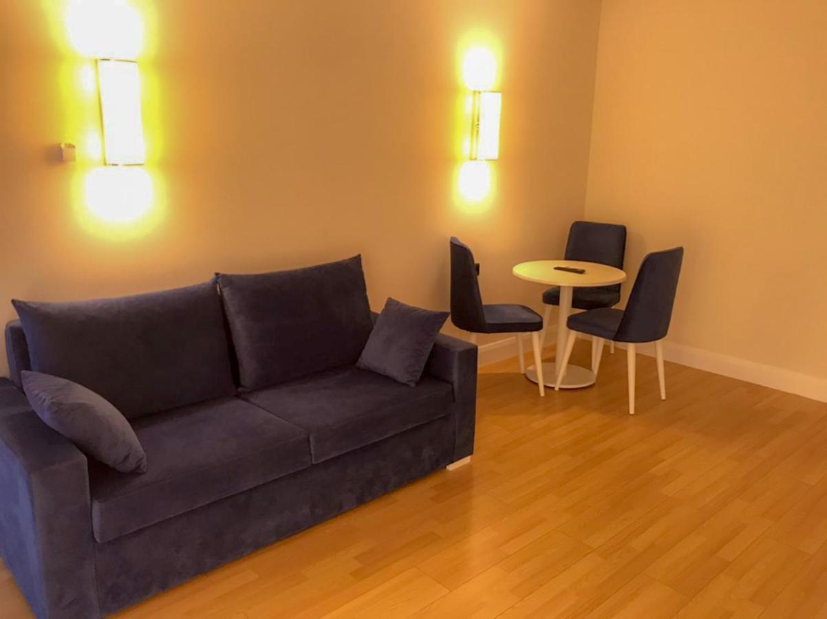 Diamond Apartment Batumi Eksteriør billede